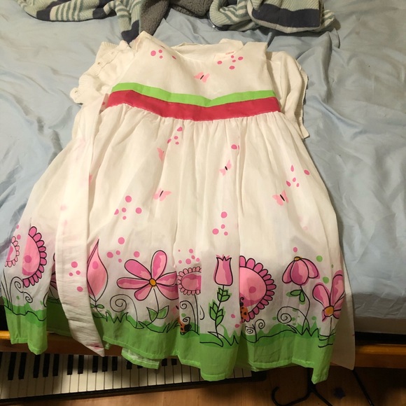 Party dresses - Picture 3 of 3